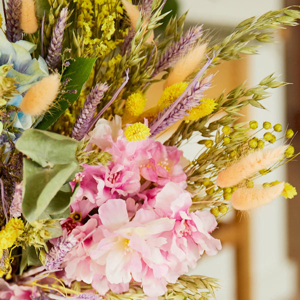 Dried & Silk Flowers Bouquets