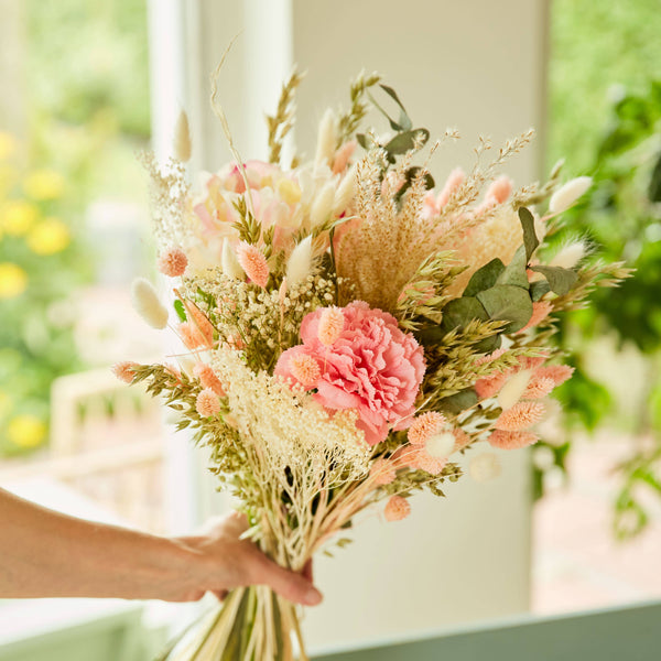 Dried & Silk Flowers Bouquets