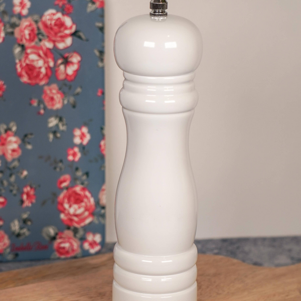 Salt or pepper grinder 21,5 cm in white color Isabelle Rose