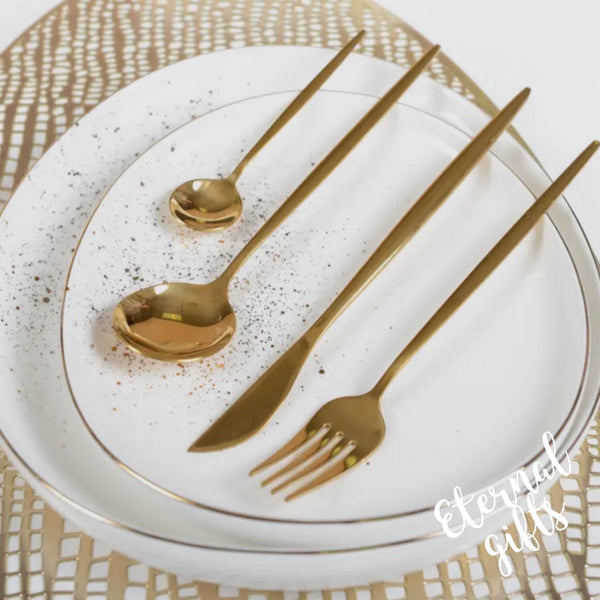 24 Piece Golden Cutlery Set