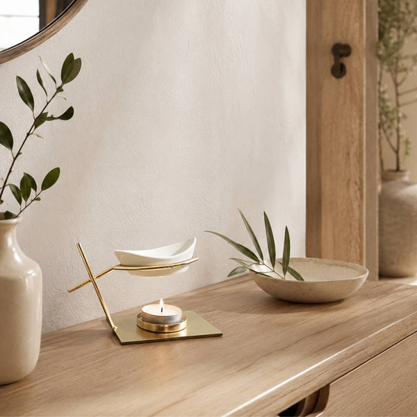 Ceramic ‘Sailor’ Oil and Scented Wax Burner