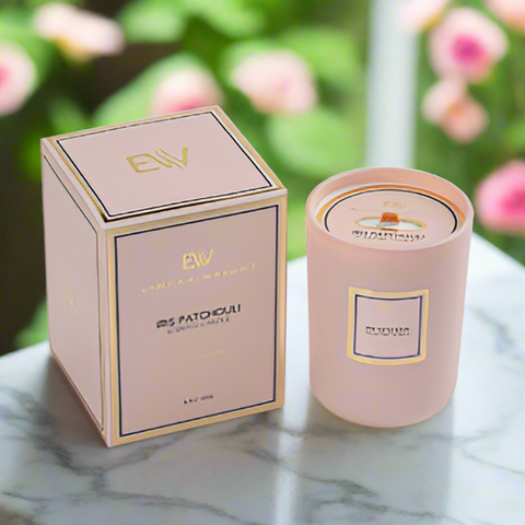 IRIS PATCHOULI SCENTED CANDLE 8.8oz /250g by Eimear Wright Candles