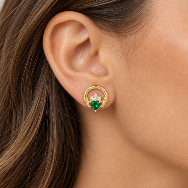 Séala Claddagh Stud Earring in Gold and Emerald