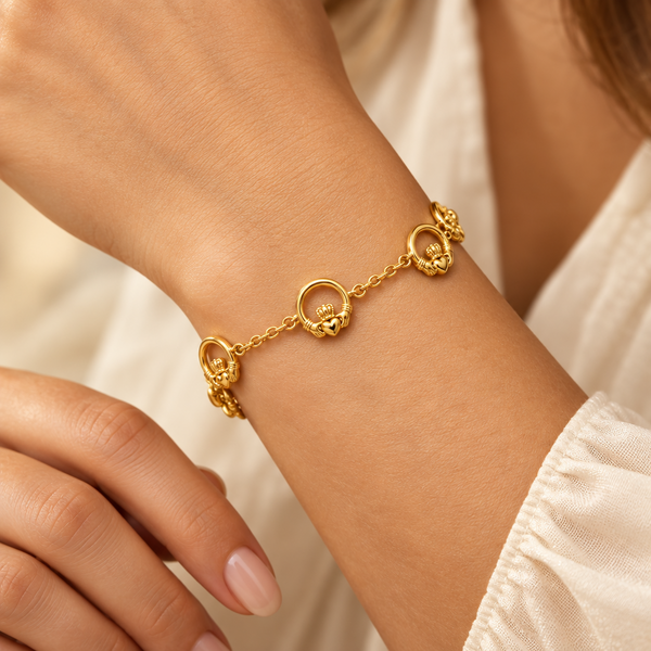 Séala 7 piece Claddagh Bracelet by Absolute Jewellery