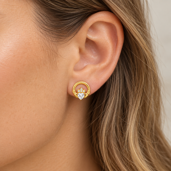 Séala Claddagh Stud Earring in Gold