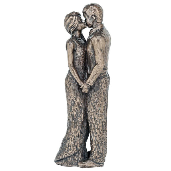 Best Love figurine by Genesis