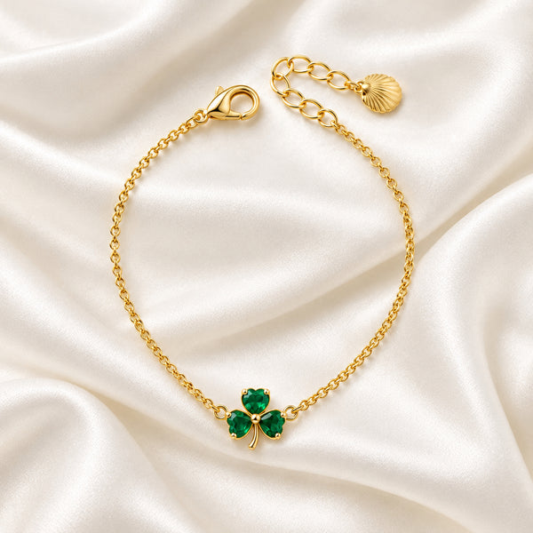 Séala Clover Bracelet in Gold and Emerald by Absolute Jewellery