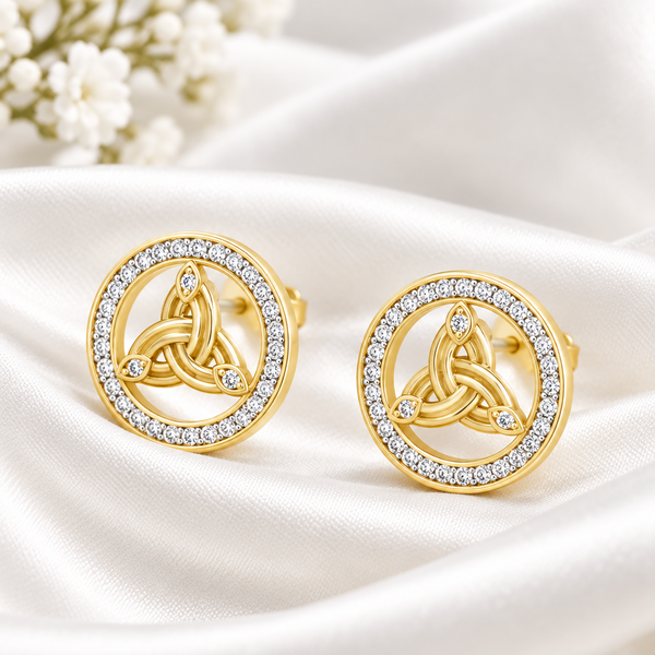 Séola CircelTrinity Knot Stud Earring in in Gold