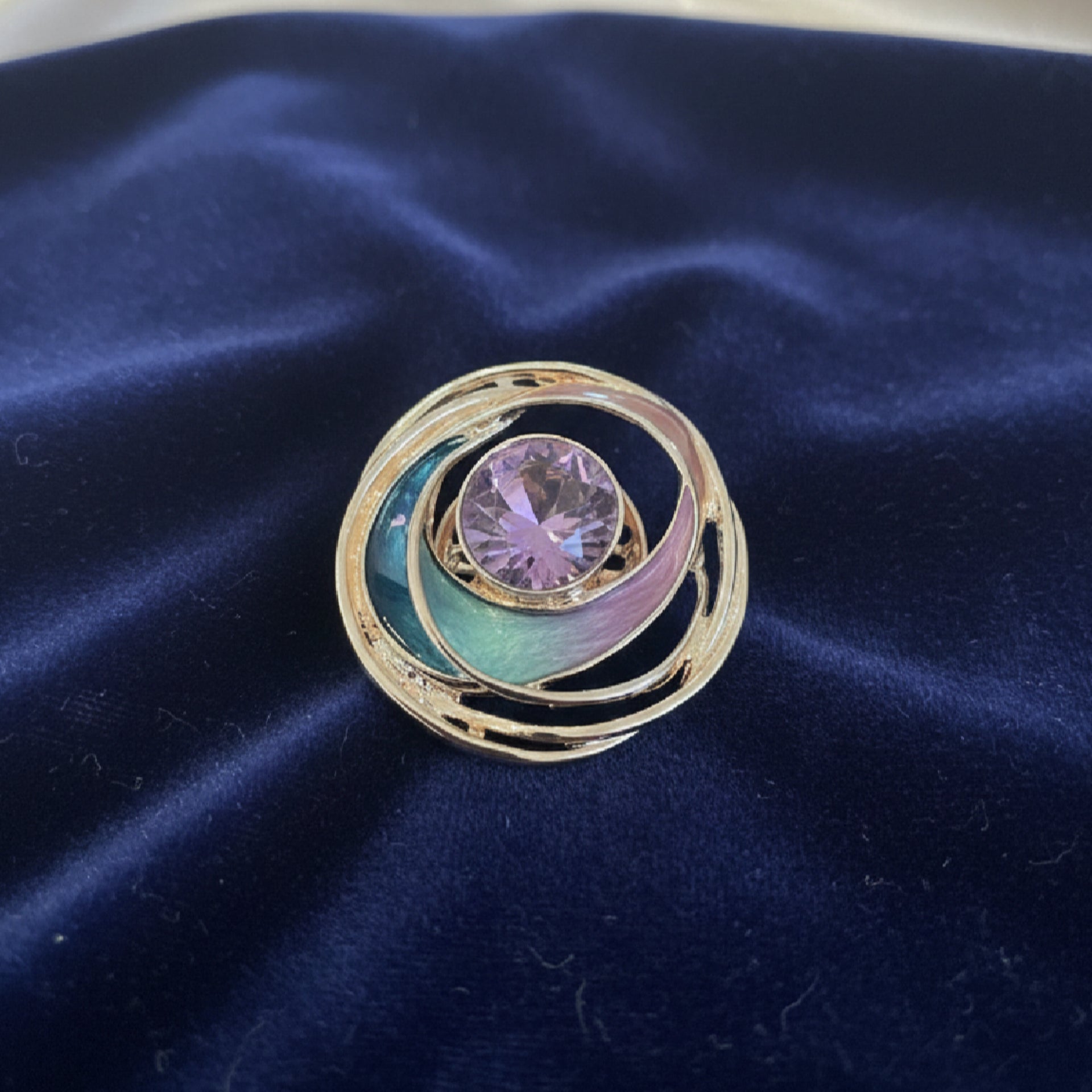 Lilac and Teal Swirl Magnetic Brooch