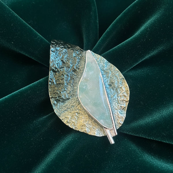 Green Leaf Magnetic Brooch