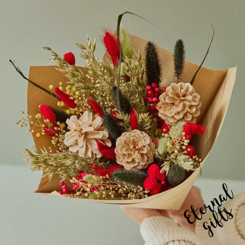 Dried Flowers - Classic Christmas Bouquet