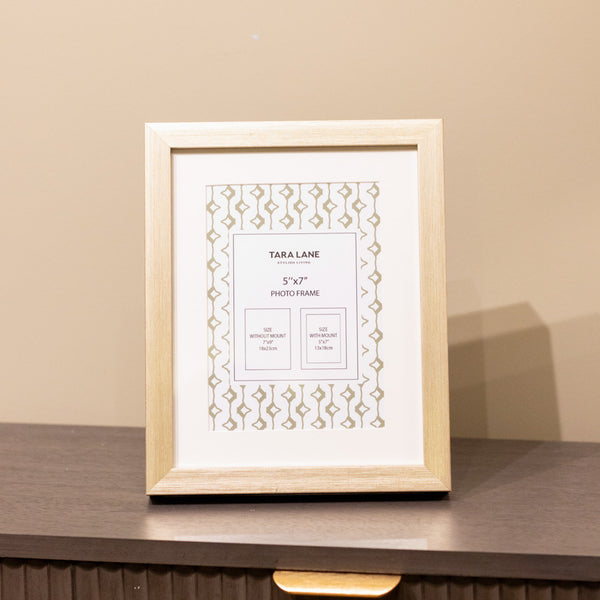 Gallery photo frame 5 x 7 champagne