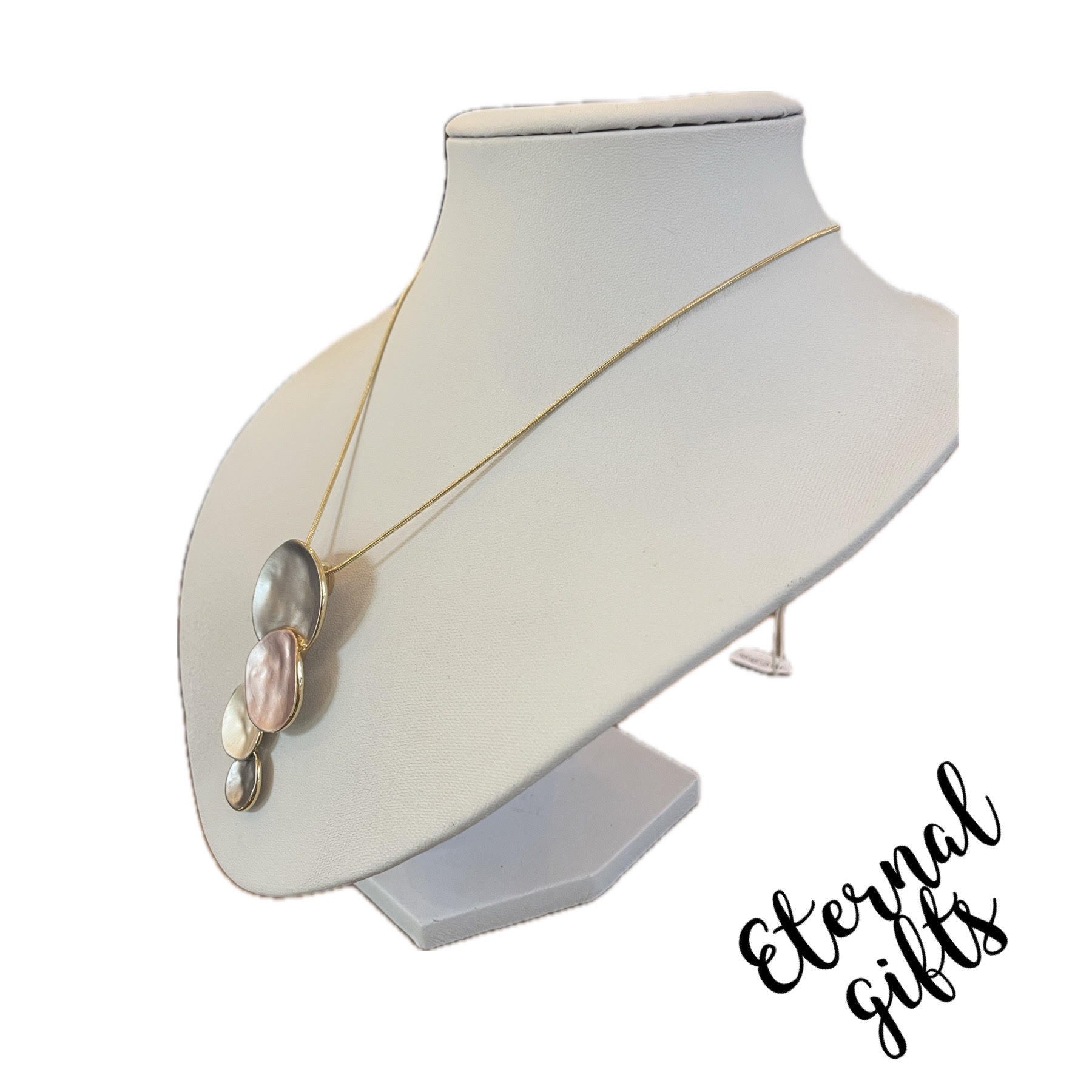 The Dora Pendant By Estela