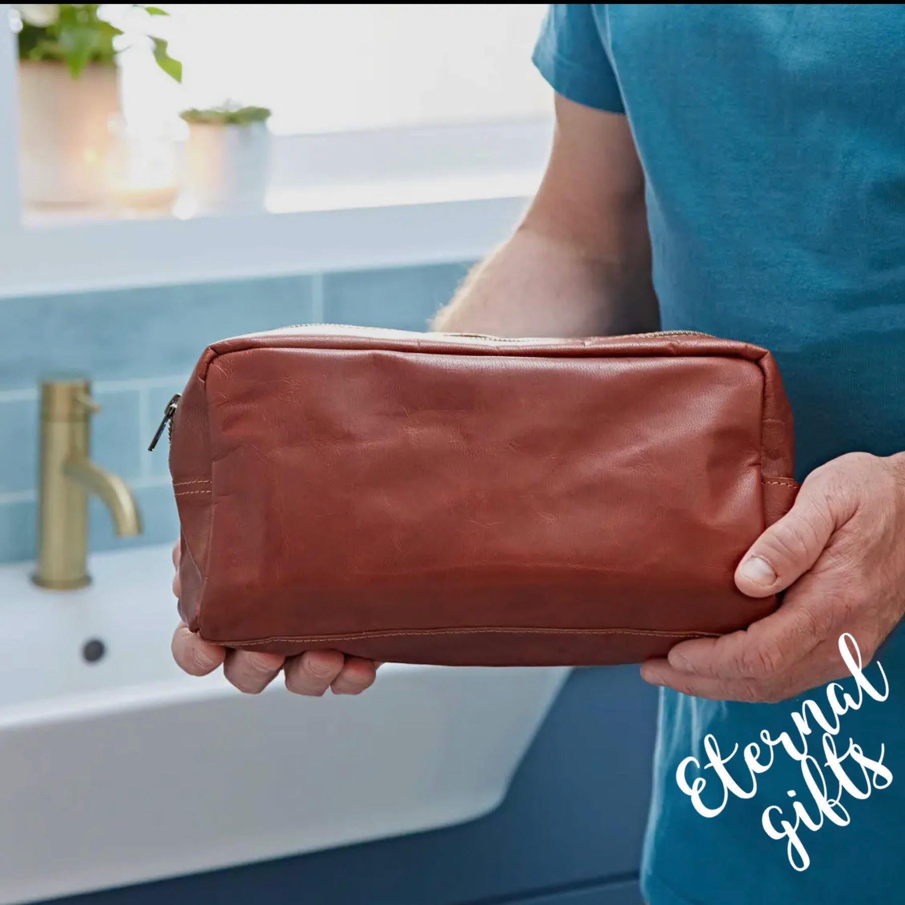 Large Leather Wash Bag - Leather Toiletry Bag - Handmade (Fair Trade)