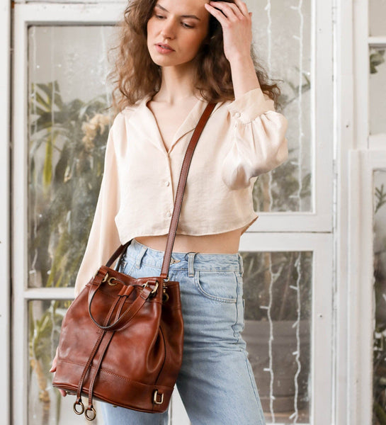 Leather Bucket Bag in Brown for Women - Light In August