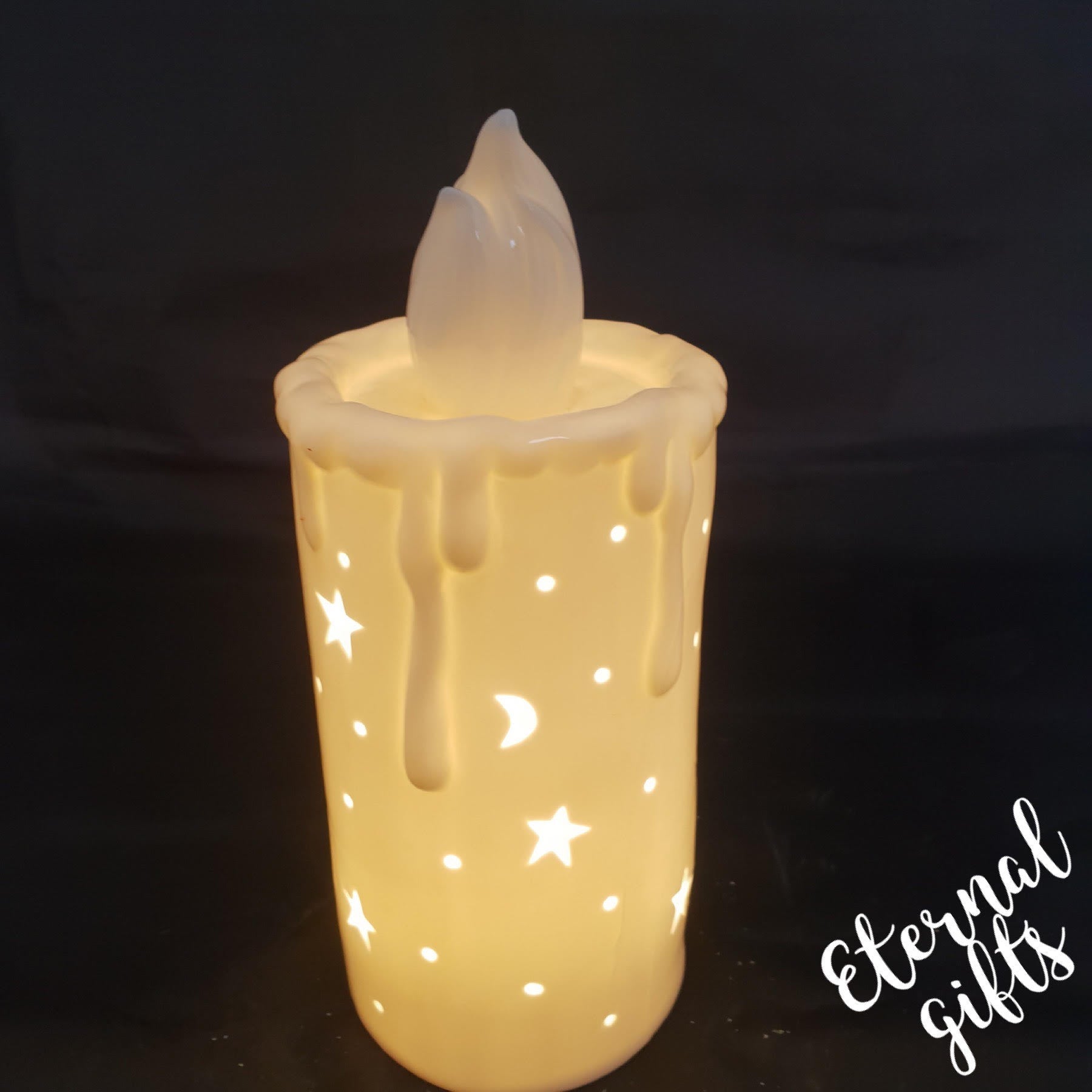 Medium White Ceramic Candle with Light