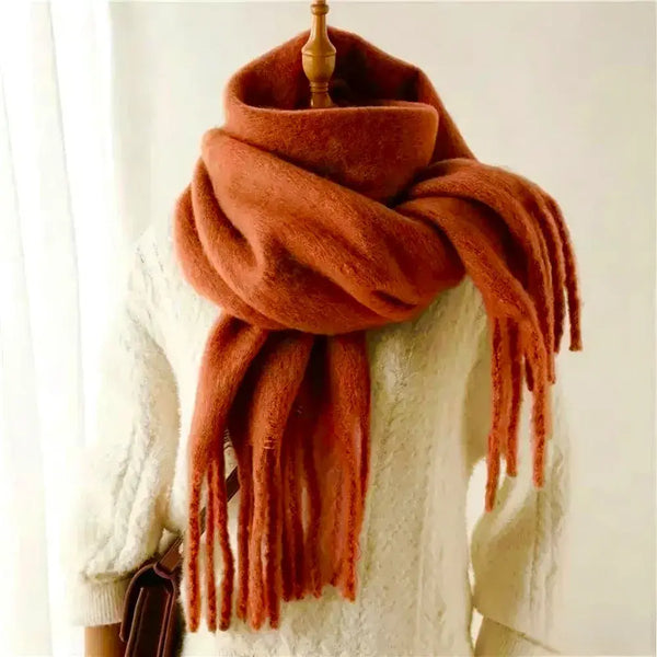 Solid scarf with large fringe: Rust