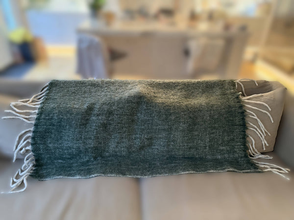 Herringbone Throw with Tassles Green 125 X150cm