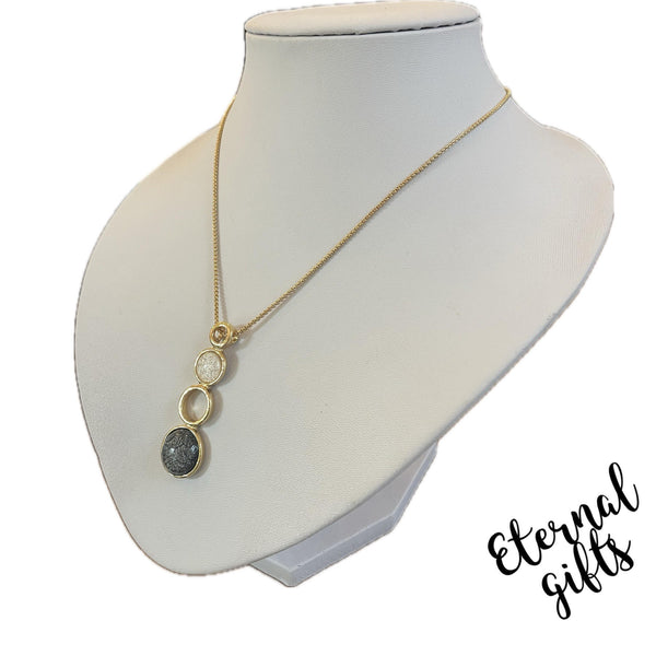 The Nora Pendant by Estela