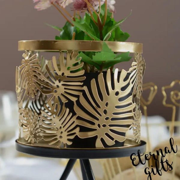 Golden Leaf Plant Stand by Alucia
