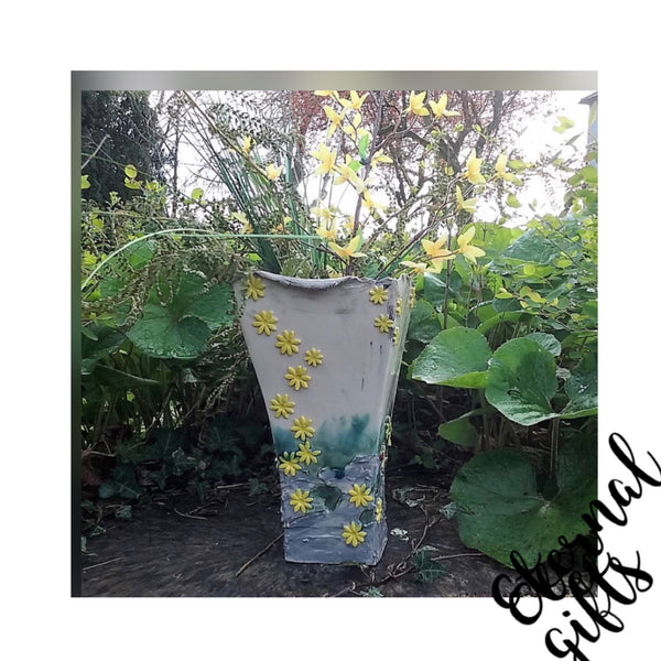 Yellow Daisy (Large)- Creative Clay